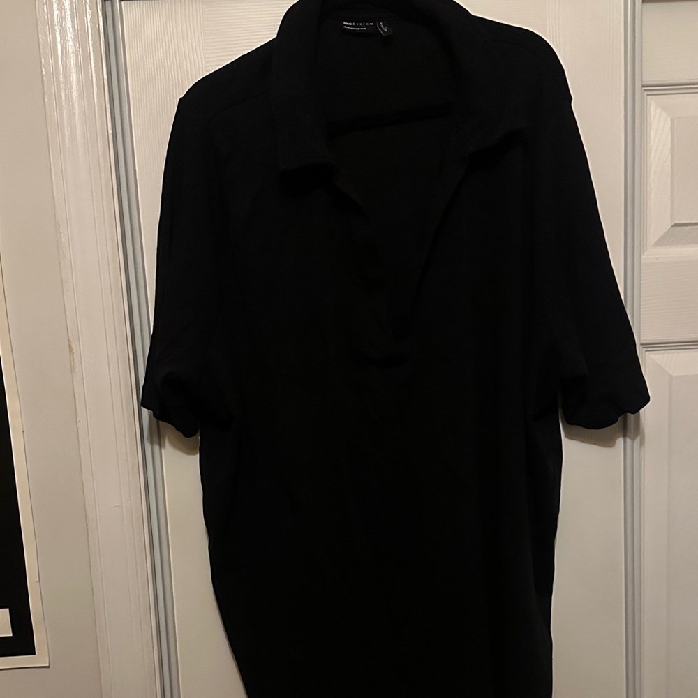 NEVER WORN - ASOS Curve - ASOS Design. Black collared tunic.